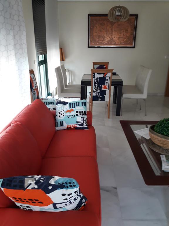 Apartamento Las 4 Palmeras กอร์โดบา ภายนอก รูปภาพ