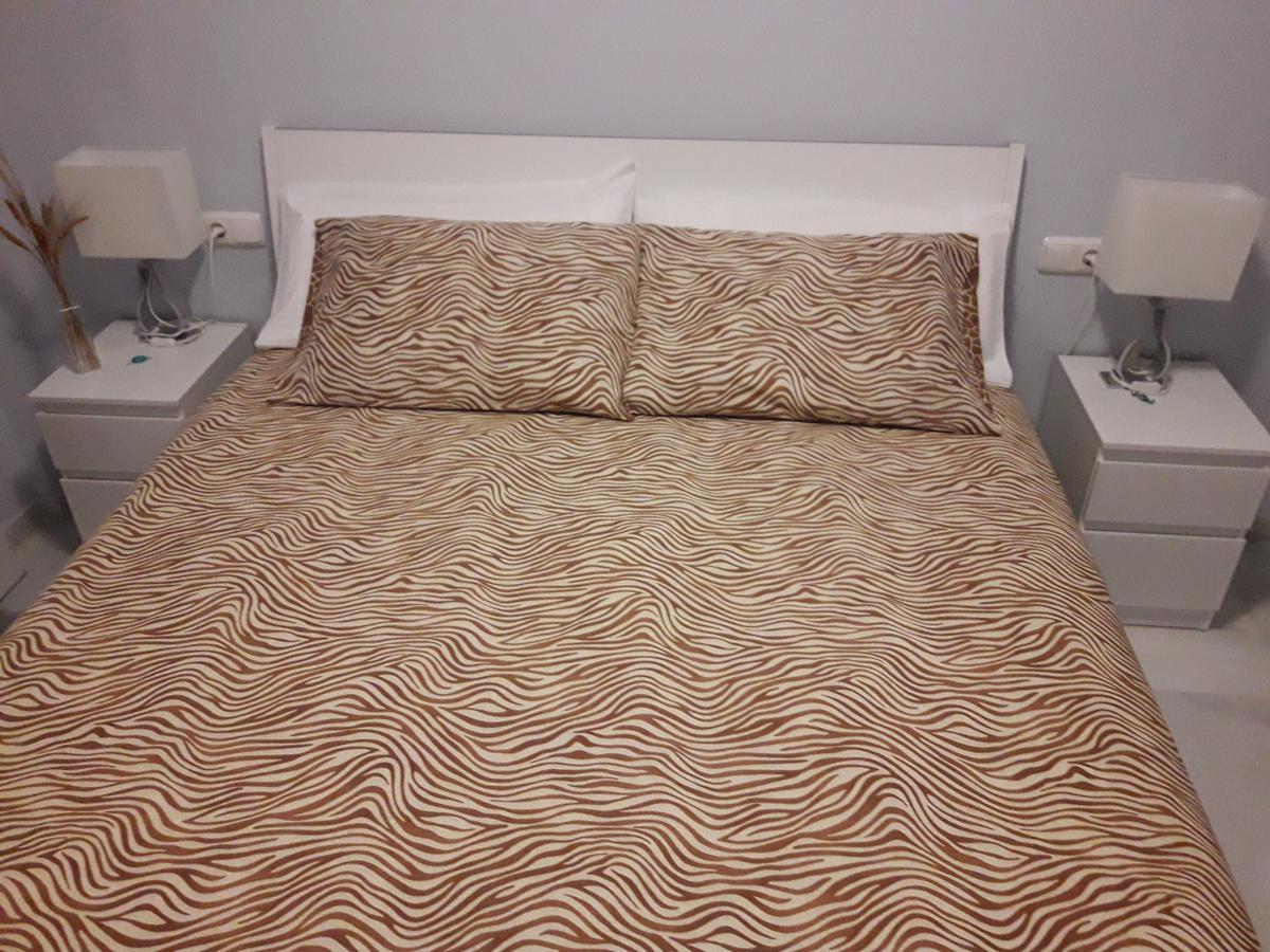 Apartamento Las 4 Palmeras กอร์โดบา ภายนอก รูปภาพ